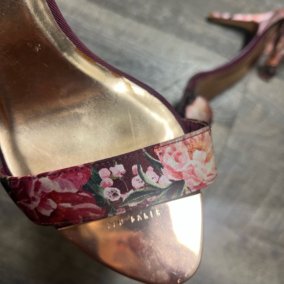 Ted barker LONDON Floral Ankle Strap Heels - Pink and Gold - Picture 6 of 12